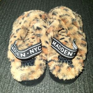 Steve madden NYC fuzzy slippers